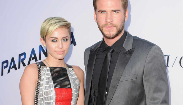 СМИ сообщили о тайной свадьбе Майли Сайрус с известным актером