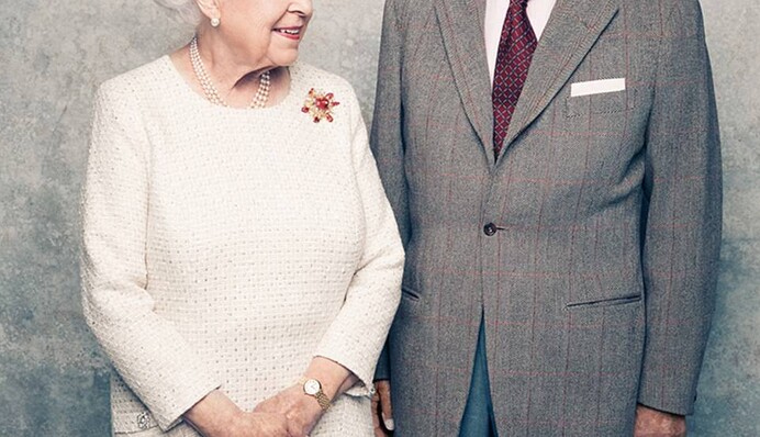 70 лет вместе: королева Елизавета II и принц Филипп выпустили новые фото