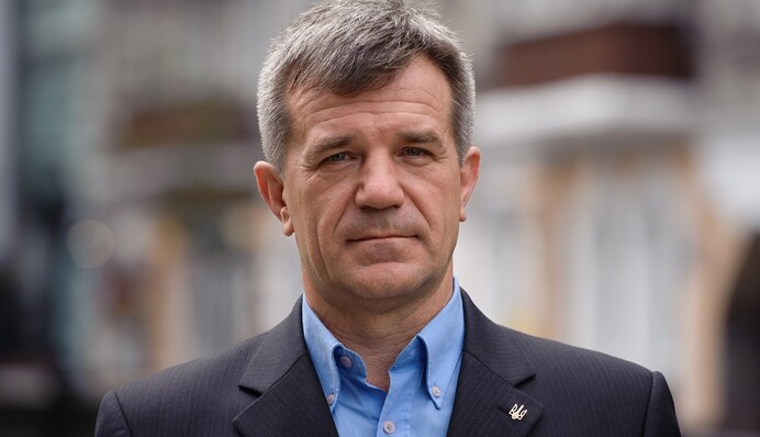 Тарас Костанчук: Ніхто не має права на владу в Україні більше, ніж ті, хто віддавав за неї своє життя