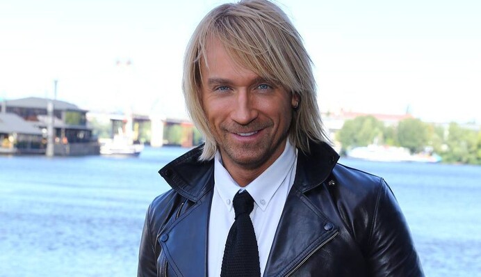 Популярный украинский певец признался, что спел бы для Путина: опубликовано видео