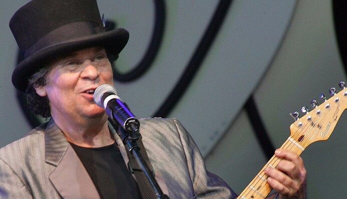 Умер исполнитель легендарного хита из 