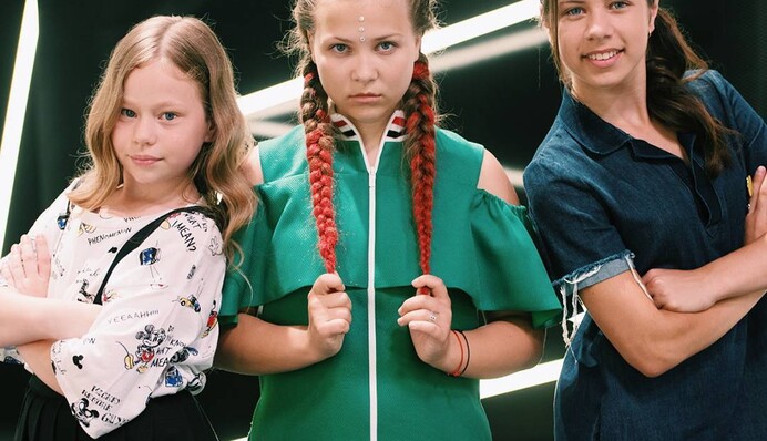 Подопечные MONATIKа удивили перепевкой хита Могилевской: яркое видео