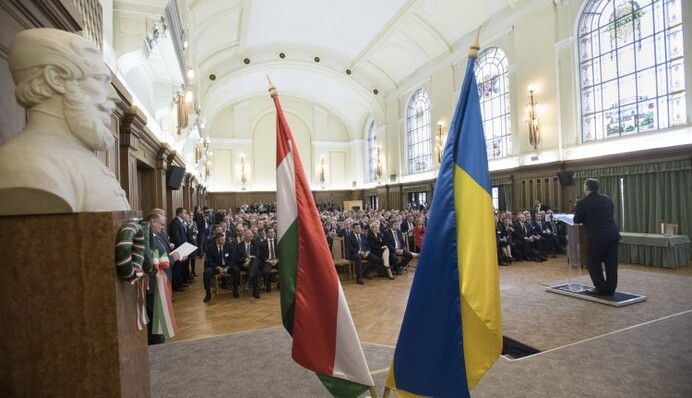 В конфлікті України та Угорщини прийняте важливе рішення: що далі