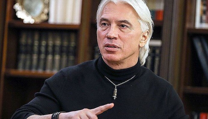 В России обеспокоены исчезновением капсулы с прахом Хворостовского