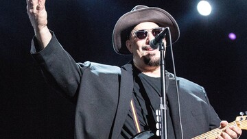 В США умер известный рок-музыкант: биография и лучшие песни Пэта Динизио