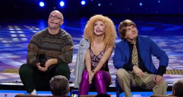 Сеть взорвала пародия на украинских звезд в 90-х: яркое видео