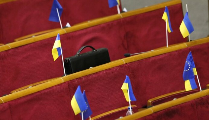 Украина портит отношения с Западом: под угрозой даже вопрос Донбасса