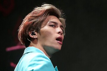 Самоубийство лидера группы SHINee: обнародована предсмертная записка Джонхена