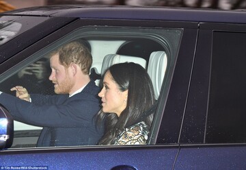 Меган Маркл и Кейт Миддлтон прибыли на рождественский ланч Елизаветы II: появились фото