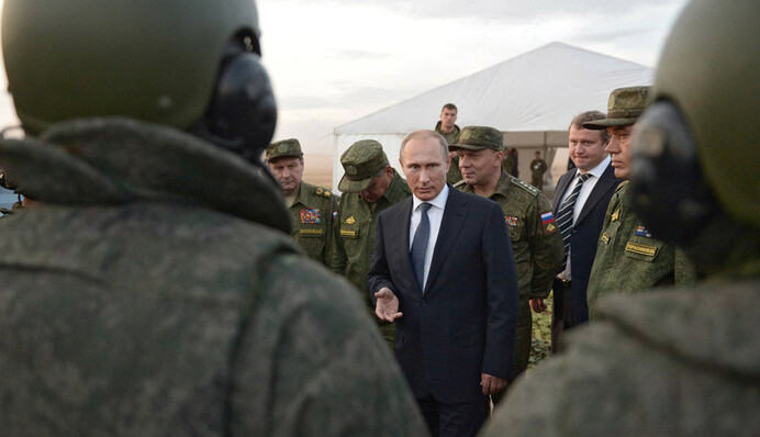 Ігри на межі війни: Путін обрав небезпечний сценарій, США вже відповідають