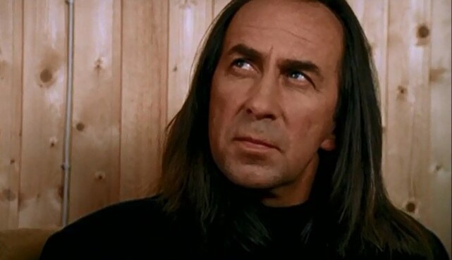 Известный российский актер попал в реанимацию