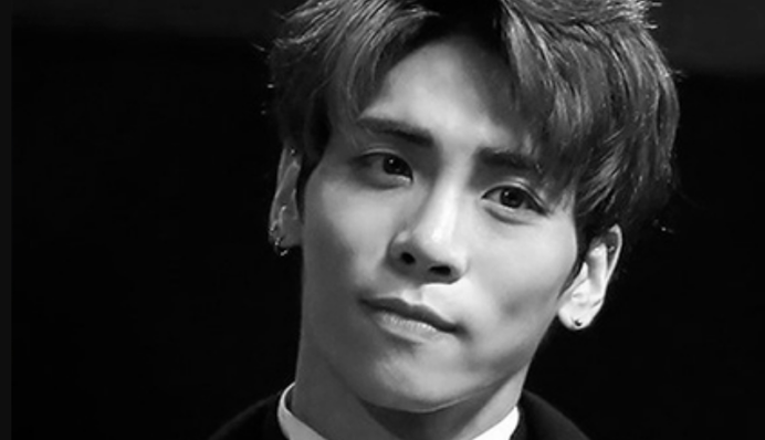 Лидер популярной группы SHINee покончил с собой