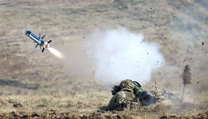 Война на Донбассе: кто даст Украине оружие, которого боится Россия