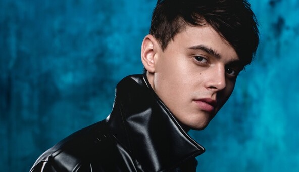 Украинский артист стал лучшим певцом в Беларуси: опубликовано видео