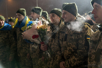 Зробили "шпигуном" за пісню: що розповіли українці, які повернулися з полону на Донбасі