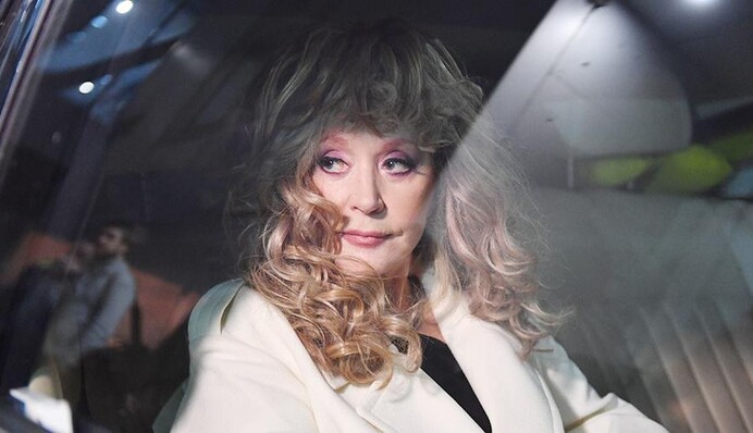 Новая песня Пугачевой вызвала скандал в России: опубликовано видео