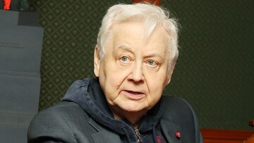 Легендарного российского артиста отключили от аппарата искусственной вентиляции легких