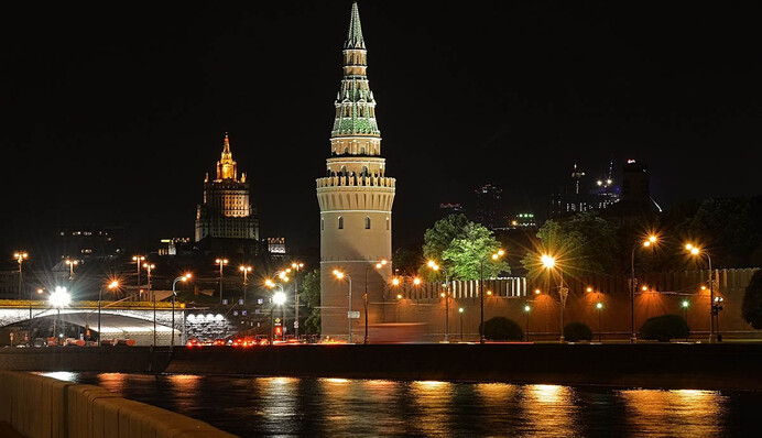 Кремль будет принуждать к уступкам по Донбассу, а украинские политики разделятся на несколько групп