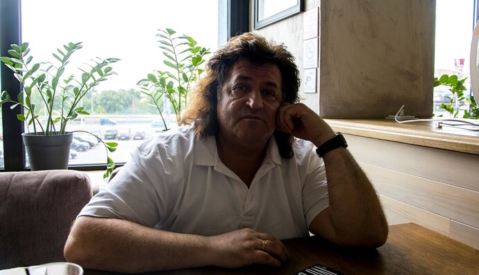 Известный украинский певец заступился за поющих в России коллег