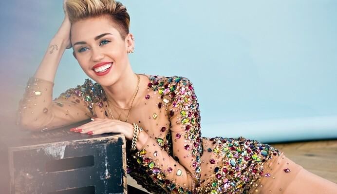 В сеть слили странные интимные фото известной певицы