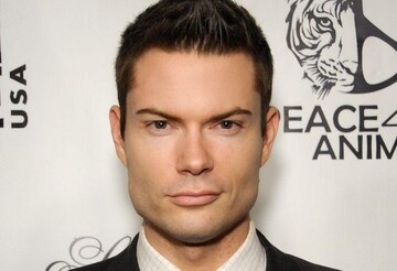 В США умер известный актер: фото и биография Джона Пола Стюера