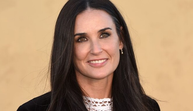 Голливудская звезда закрутила роман с другом своей дочери: фото молодого избранника