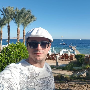 Украинский шоумен порадовал поклонников фото с детьми