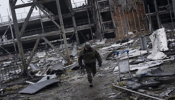 Війна на Донбасі: Кремль шукає нові кроки