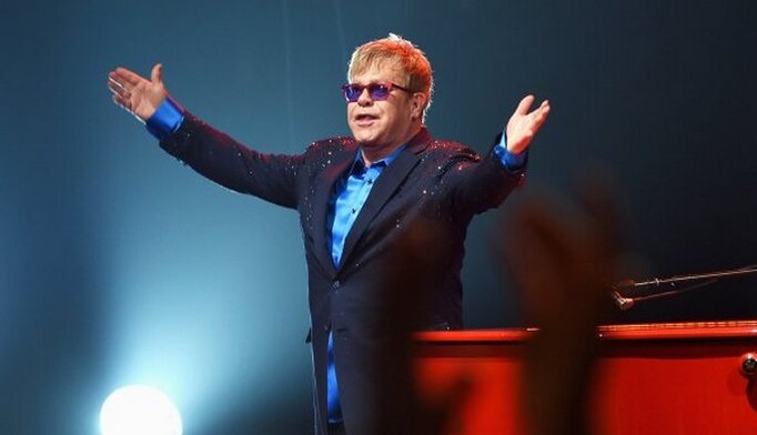 Один из самых знаменитых певцов мира покидает сцену