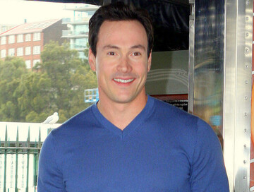 Известный актер во второй раз станет отцом: опубликованы фото