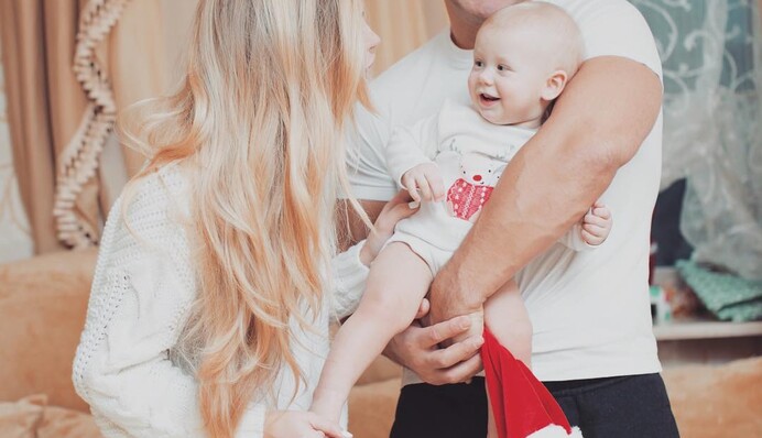 Первую неразделенную любовь пережил: сеть умилило фото подросшего сына ресторатора Тищенко