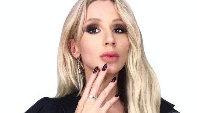 Секс втроем и роман со знаменитостью: украинская звезда разоткровенничалась на шоу в России