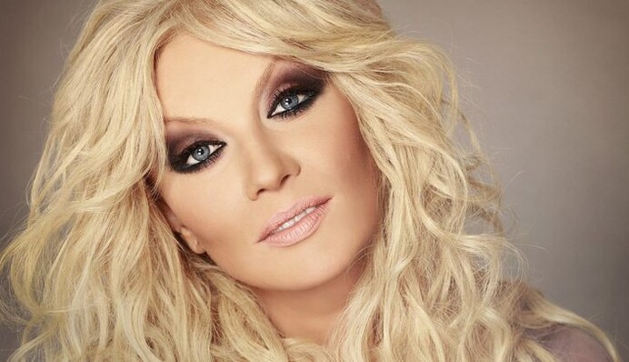 Скандальная украинская певица спела в России на родном языке: опубликовано видео