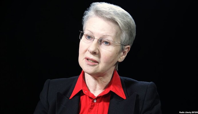 Путин оказался на тонком лезвии, россияне не хотят платить за Крым - Лилия Шевцова