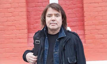 Известный российский певец находится без сознания