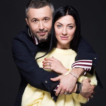 День святого Валентина: украинские звезды поздравляют своих половинок и делятся романтическими фото и видео