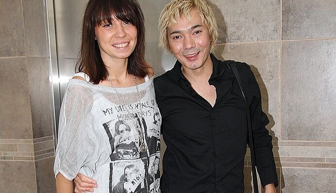 Стало известно о тайной свадьбе покойного экс-солиста 