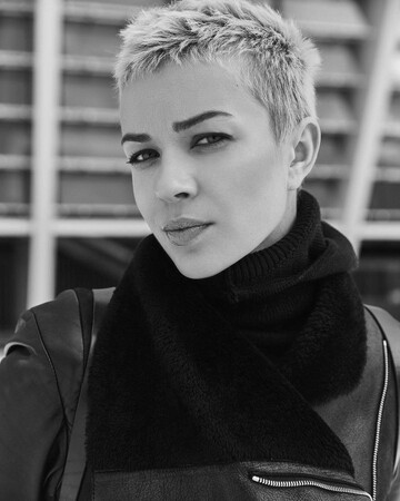 Жена украинского нардепа восхитила сети пикантным фото