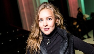 Украинская звезда беременна первенцем: опубликовано видео