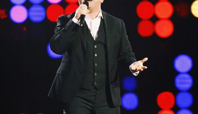 Известный комик зажег на 