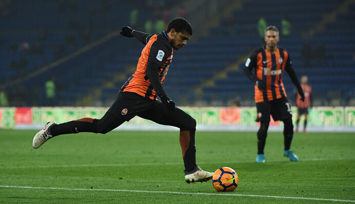 Шахтар - Рома - 2:1 Хроніка матчу, відео голів