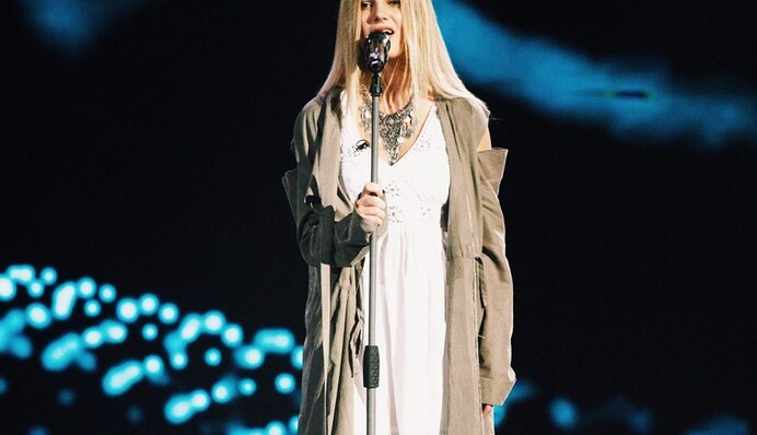 Экс-участница популярного детского шоу привела в восторг выступлением на 