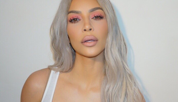 Ким Кардашьян впервые показала лицо дочери от суррогатной матери: опубликовано фото