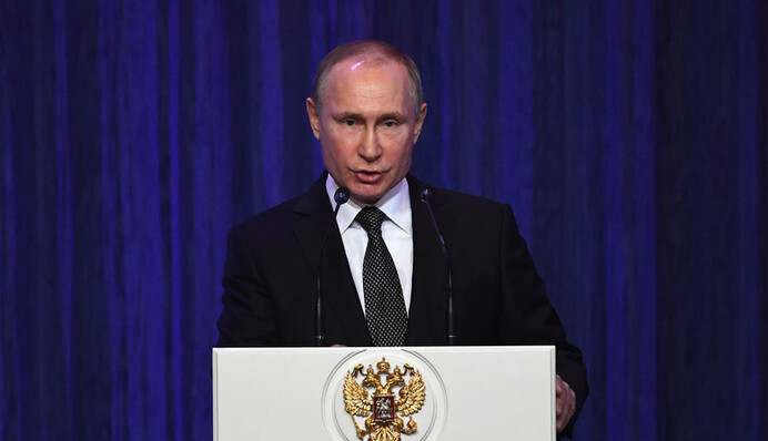 Путина защитили от Собчак: как еще можно ударить по главе Кремля