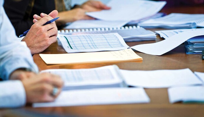 Диверсия против 