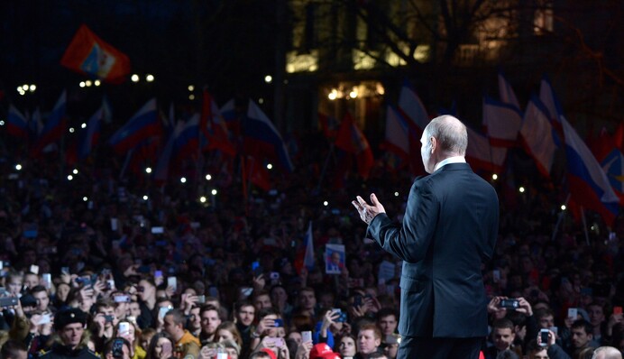 Путин в Крыму: России грозит гора проблем, и не только за это