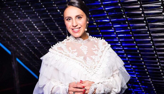 Беременная Джамала похвасталась престижной наградой: опубликованы фото и видео