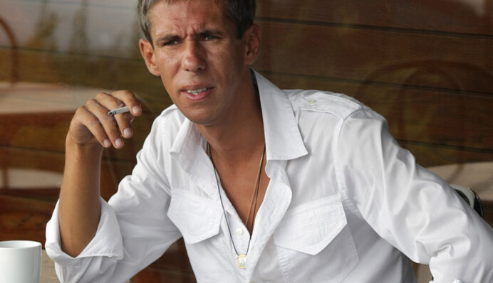 Мы становимся скотами: скандальный российский актер записал видеообращение к соотечественникам