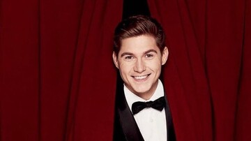 Известный украинский телеведущий стал отцом во второй раз: трогательное фото