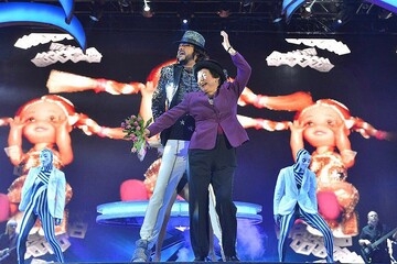 80-летняя бабушка скандальной российской певицы довела внучку до слез танцами с Киркоровым: опубликовано видео